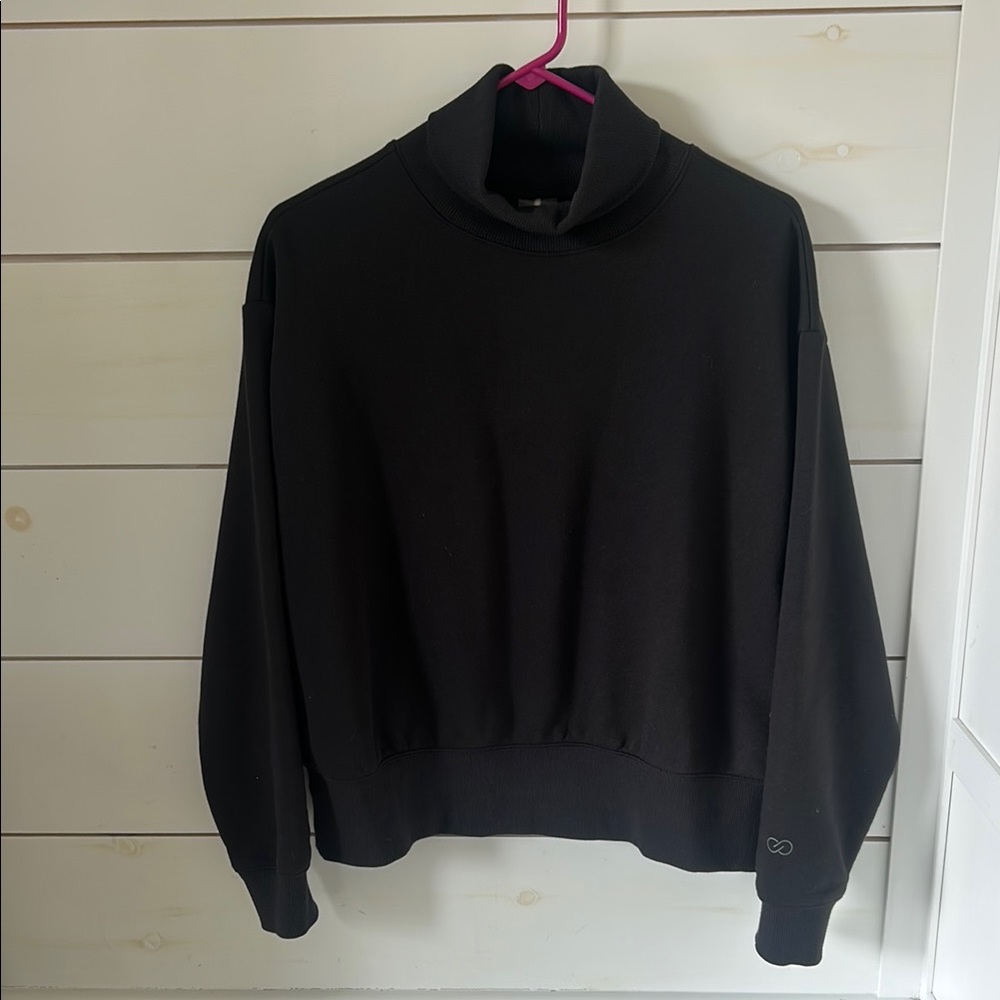 Calia small black turtleneck sweatshirt